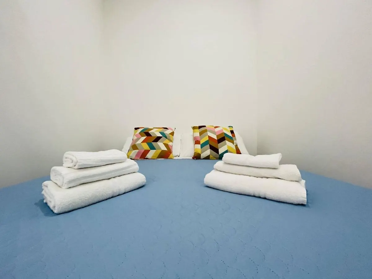 Apartamento Casa Duomo Nápoles 0*,  Italia